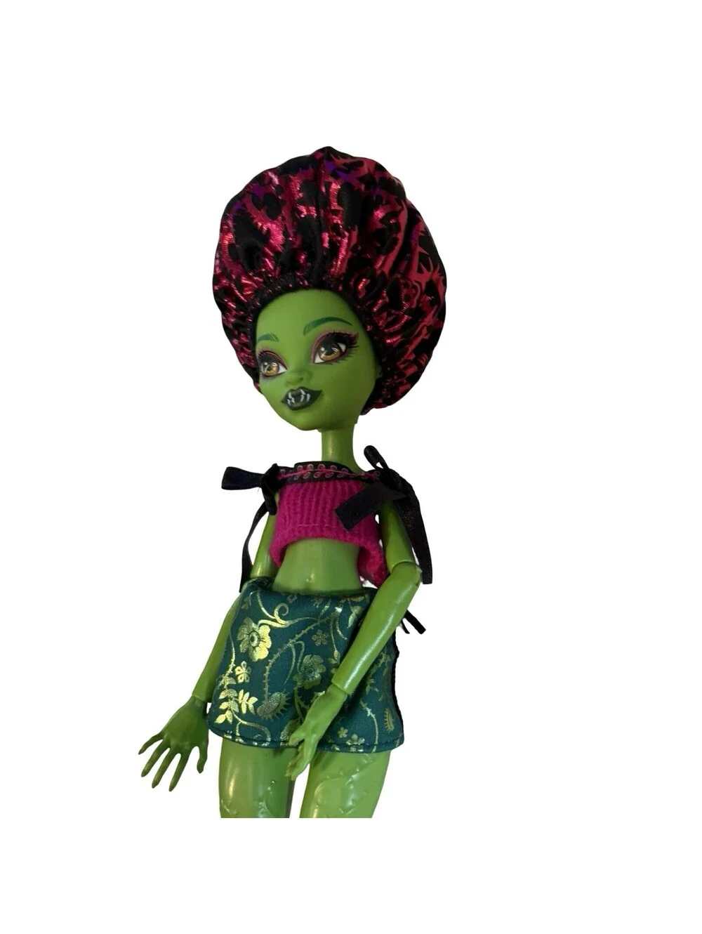 Monster High Self-Scare Secrets Venus McFlytrap Fashion Doll